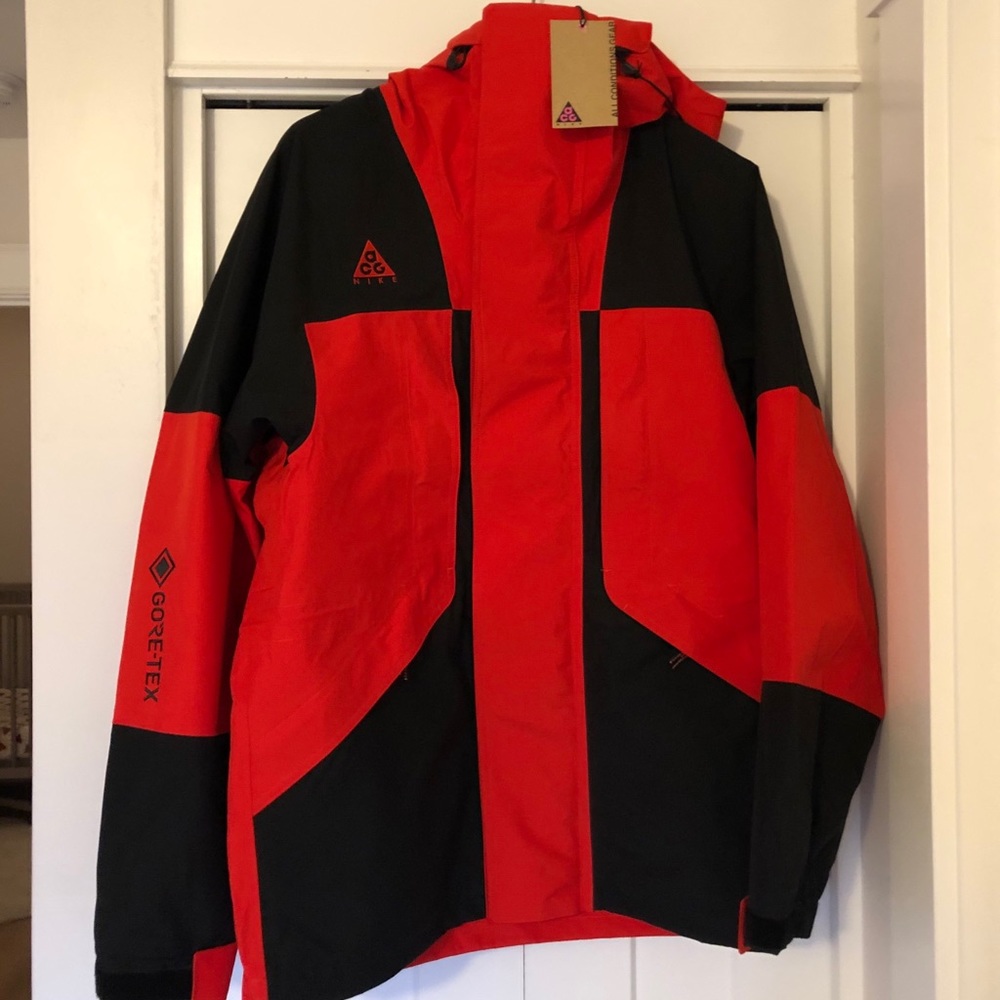 Men’s Nike ACG GORE-TEX Hooded Jacket
